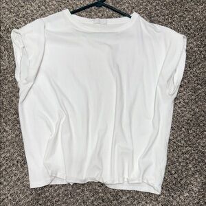 NUUDS White Women's cap sleeve Top
